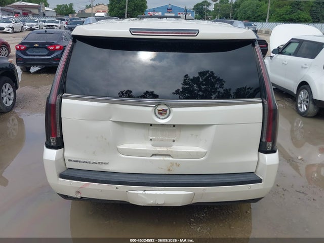 Продажа на аукционе авто 2015 Cadillac Escalade Premium, vin: 1GYS4CKJ4FR277415, номер лота: 45324592