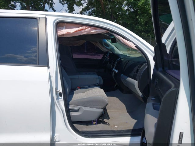 Продаж на аукціоні авто 2010 Toyota Tundra Grade 5.7l V8, vin: 5TFDY5F19AX100050, номер лоту: 45324601