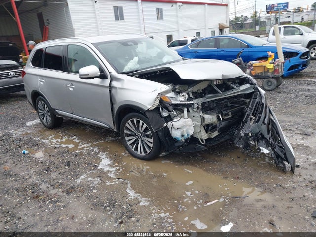 Продаж на аукціоні авто 2020 Mitsubishi Outlander Sel 2.4, vin: JA4AD3A34LZ028266, номер лоту: 45324614