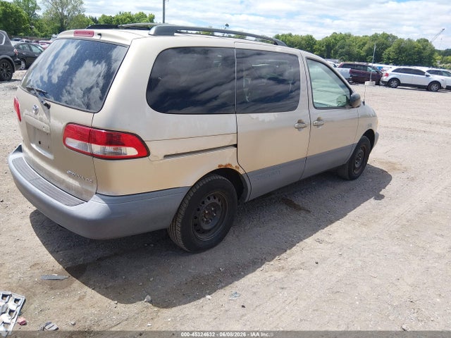 45324632 :رقم المزاد ، 4T3ZF19C03U515363 vin ، 2003 Toyota Sienna Ce مزاد بيع