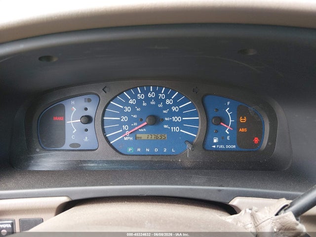45324632 :رقم المزاد ، 4T3ZF19C03U515363 vin ، 2003 Toyota Sienna Ce مزاد بيع