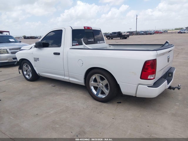 3C6JR6AG6KG729988 RAM 1500 Classic Express 4x2 6&#039;4 Box