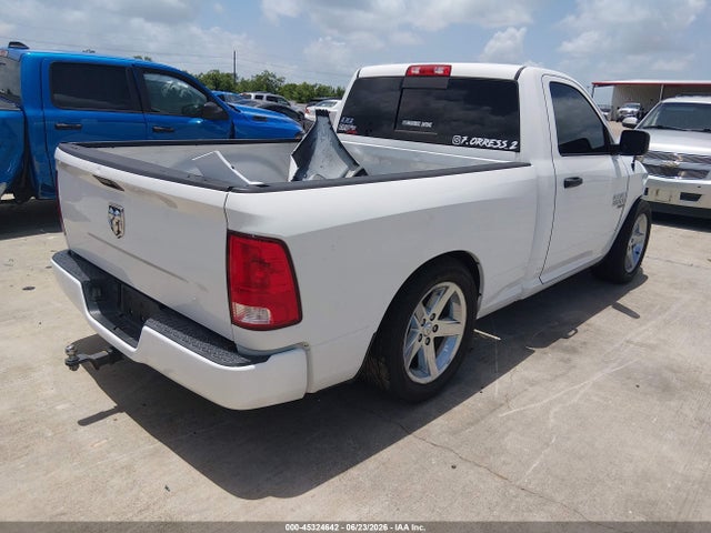 3C6JR6AG6KG729988 RAM 1500 Classic Express 4x2 6&#039;4 Box