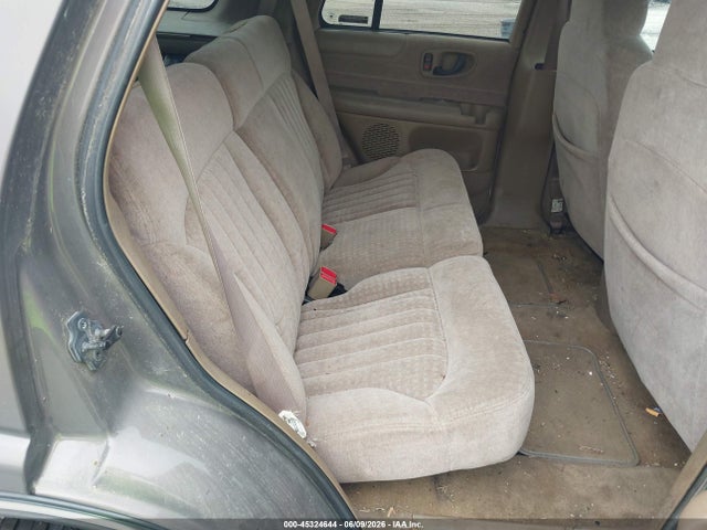 1998 Chevrolet Blazer Ls მანქანა იყიდება აუქციონზე, vin: 1GNDT13W8W2275778, აუქციონის ნომერი: 45324644