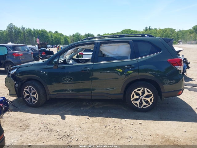 JF2SKADC8RH497148 Subaru Forester Premium