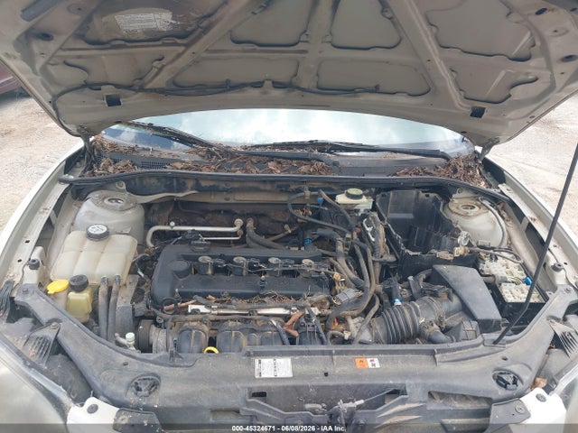 45324671 :رقم المزاد ، JM1BK32FX51284907 vin ، 2005 Mazda Mazda3 I مزاد بيع
