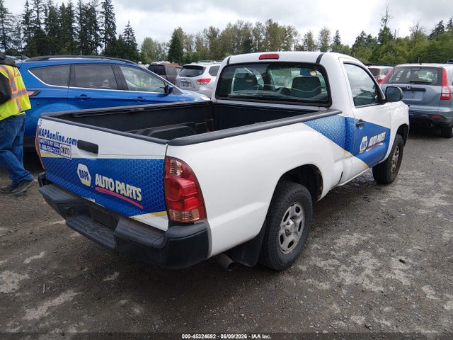 Toyota Tacoma 2014 5TFNX4CN3EX036117 Image 4