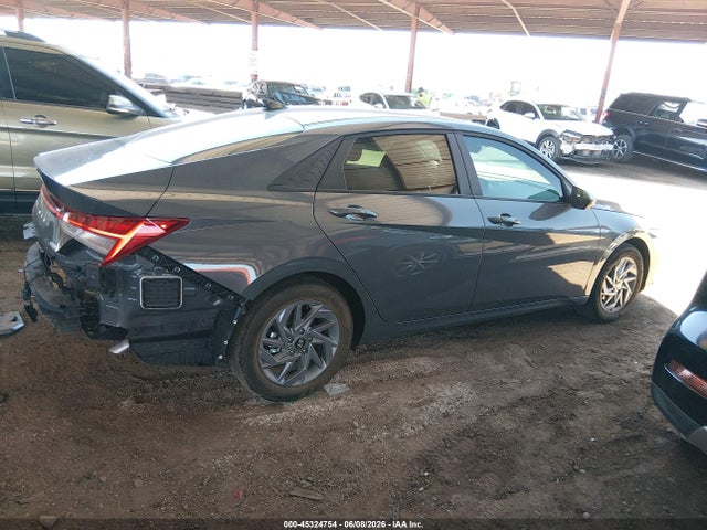 KMHLM4DJ0TU200123 Hyundai Elantra Hybrid Blue