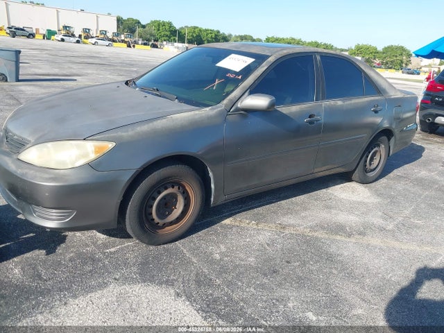 Продажа на аукционе авто 2006 Toyota Camry Le, vin: JTDBE32K463063877, номер лота: 45324758