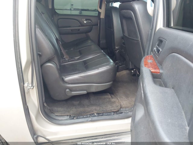 Продажа на аукционе авто 2014 Chevrolet Suburban Lt, vin: 1GNSCJE01ER117479, номер лота: 45324761
