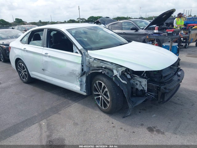 Продаж на аукціоні авто 2024 Volkswagen Jetta 1.5t Sport, vin: 3VWBM7BUXRM039613, номер лоту: 45324762