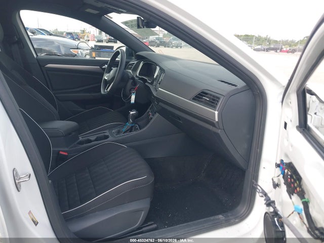 2024 Volkswagen Jetta 1.5t Sport მანქანა იყიდება აუქციონზე, vin: 3VWBM7BUXRM039613, აუქციონის ნომერი: 45324762