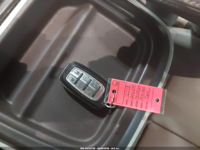 45324790 :رقم المزاد ، 2C4RC1BG5JR175172 vin ، 2018 Chrysler Pacifica Touring L مزاد بيع