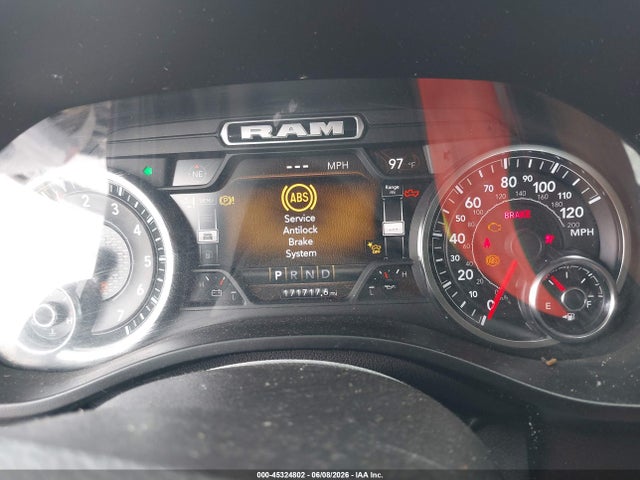 Продаж на аукціоні авто 2022 Ram 1500 Laramie  4x2 5'7 Box, vin: 1C6RREJT0NN169343, номер лоту: 45324802