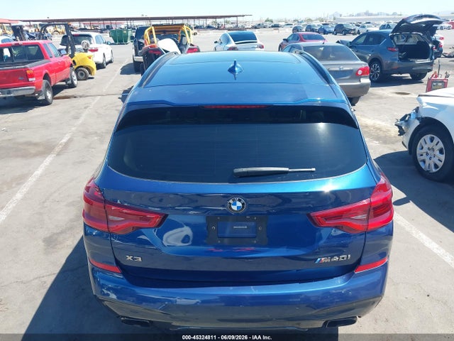BMW X3 M40i 2018 5UXTS3C58J0Z02413 Image 17