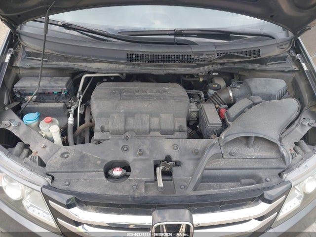 45324834 :رقم المزاد ، 5FNRL5H95FB125536 vin ، 2015 Honda Odyssey Touring/touring Elite مزاد بيع