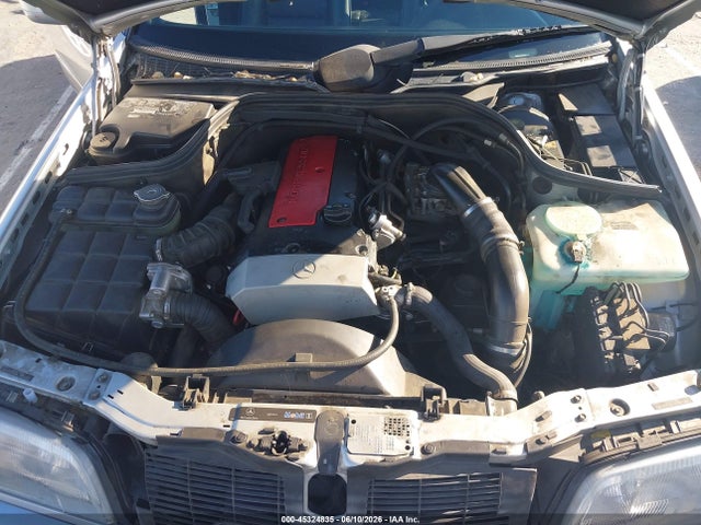 Продажа на аукционе авто 2000 Mercedes-benz C 230 Kompressor, vin: WDBHA24G3YA831435, номер лота: 45324835