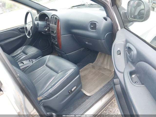 Продажа на аукционе авто 2002 Chrysler Town & Country Lxi, vin: 2C4GP54L32R631121, номер лота: 45324896