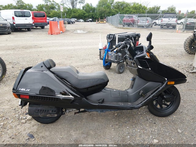 45324899 :رقم المزاد ، JH2MF0206PK802250 vin ، 1993 Honda Cn250 مزاد بيع