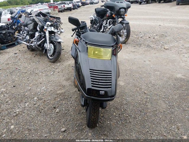 45324899 :رقم المزاد ، JH2MF0206PK802250 vin ، 1993 Honda Cn250 مزاد بيع