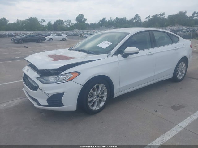 3FA6P0H77KR210076 Ford FUSION SE