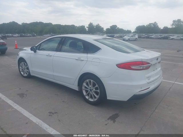 3FA6P0H77KR210076 Ford FUSION SE