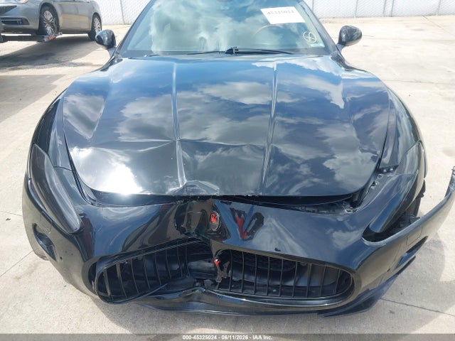 45325024 :رقم المزاد ، ZAM45KLA8C0062362 vin ، 2012 Maserati Granturismo S Automatic مزاد بيع