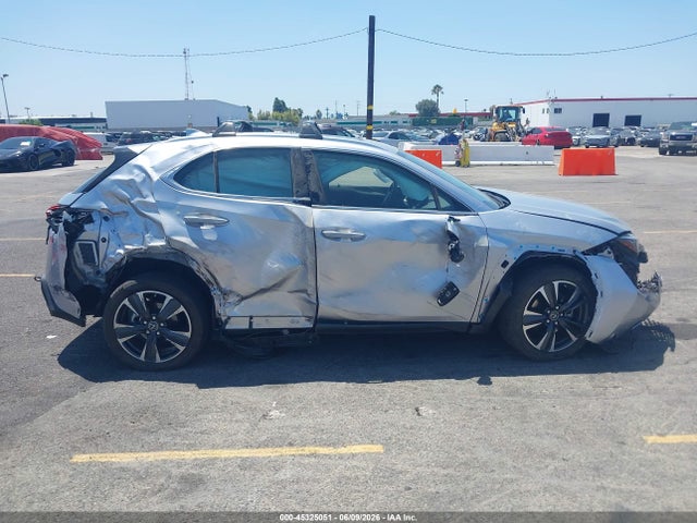 JTHX6JBH6R2168926 Lexus UX 250H