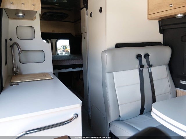 45325056 :رقم المزاد ، 3C6MRVUGXNE128991 vin ، 2023 Ram Promaster 3500 Window Van High Roof 159 Wb Ext مزاد بيع