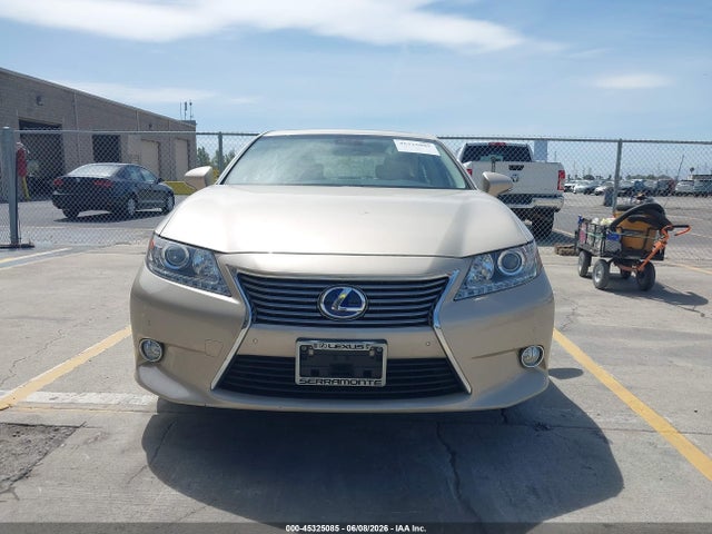 2013 Lexus Es 300h მანქანა იყიდება აუქციონზე, vin: JTHBW1GG6D2004112, აუქციონის ნომერი: 45325085