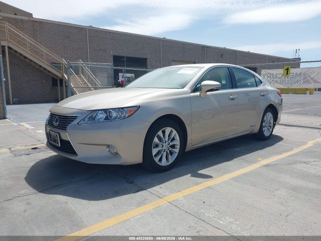 2013 Lexus Es 300h მანქანა იყიდება აუქციონზე, vin: JTHBW1GG6D2004112, აუქციონის ნომერი: 45325085