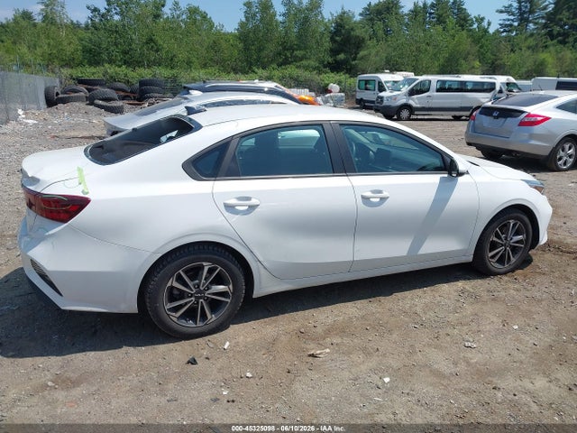 KIA Forte Lxs 2022 3KPF24AD1NE427960 Image 13
