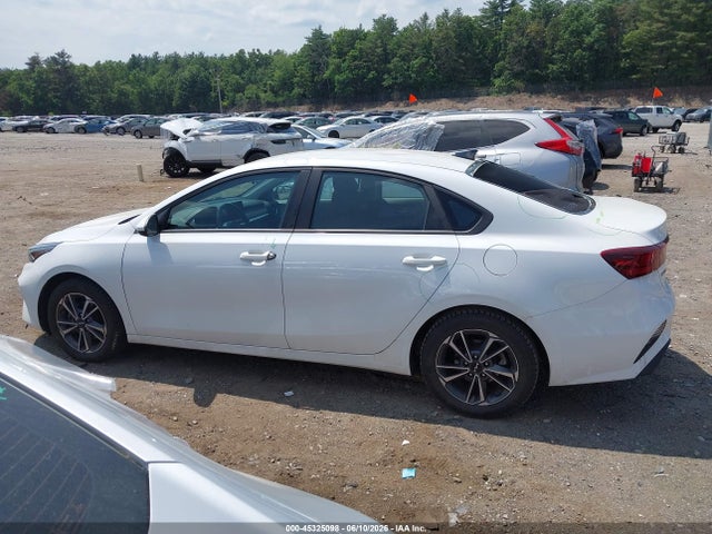 KIA Forte Lxs 2022 3KPF24AD1NE427960 Image 14