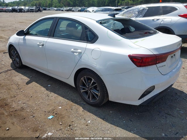 KIA Forte Lxs 2022 3KPF24AD1NE427960 Image 3