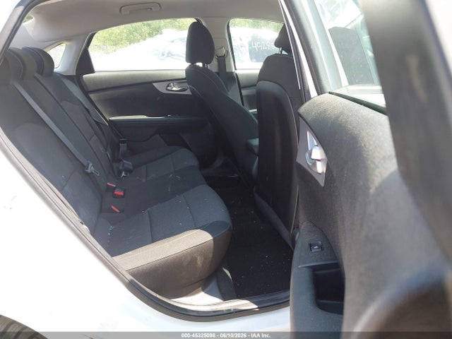 KIA Forte Lxs 2022 3KPF24AD1NE427960 Image 8