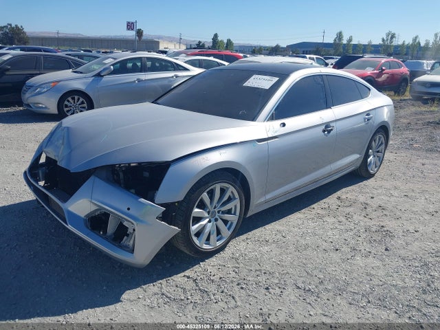 Audi A5 2.0t Premium 2018 WAUCNDF52JA066616 Image 2