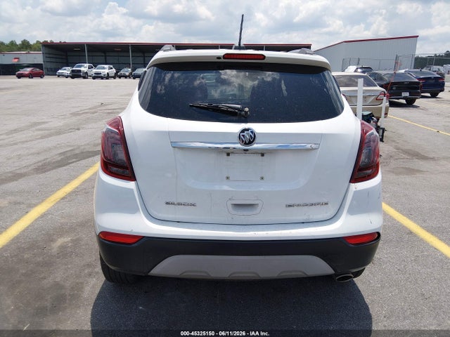 45325150 :رقم المزاد ، KL4CJCSB8JB529335 vin ، 2018 Buick Encore Essence مزاد بيع