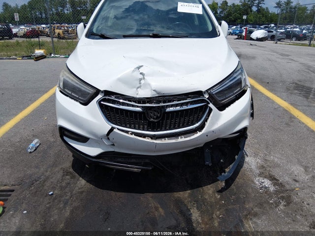 45325150 :رقم المزاد ، KL4CJCSB8JB529335 vin ، 2018 Buick Encore Essence مزاد بيع