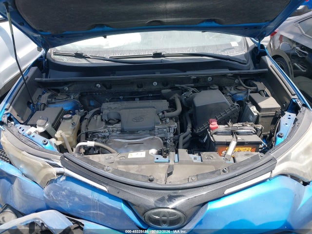 JTMYFREV9JJ725957 Toyota Rav4 Limited