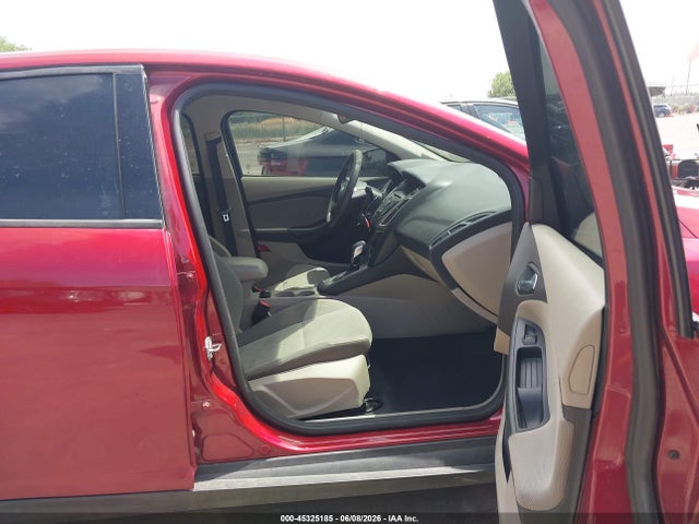 Ford FOCUS SE 2014 1FADP3F23EL266843 Image 5