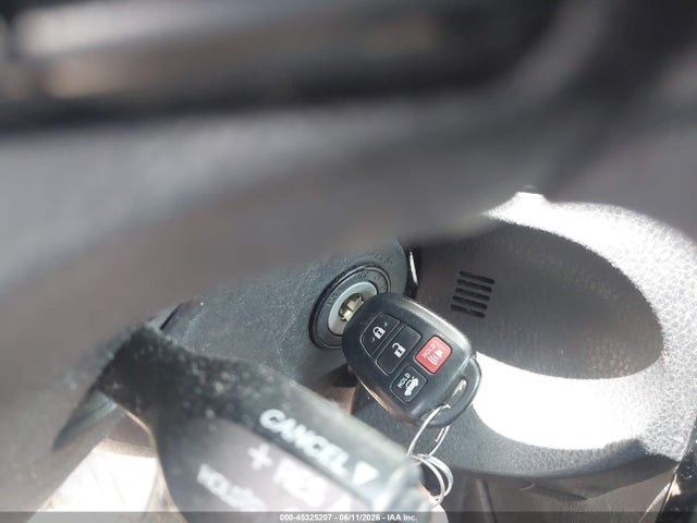 Toyota COROLLA LE 2017 5YFBURHE6HP585279 Image 11