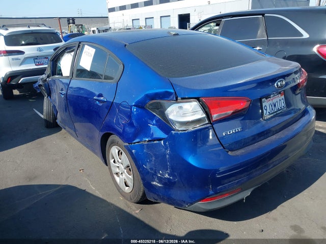 KIA FORTE LX 2017 3KPFL4A79HE129488 Image 3
