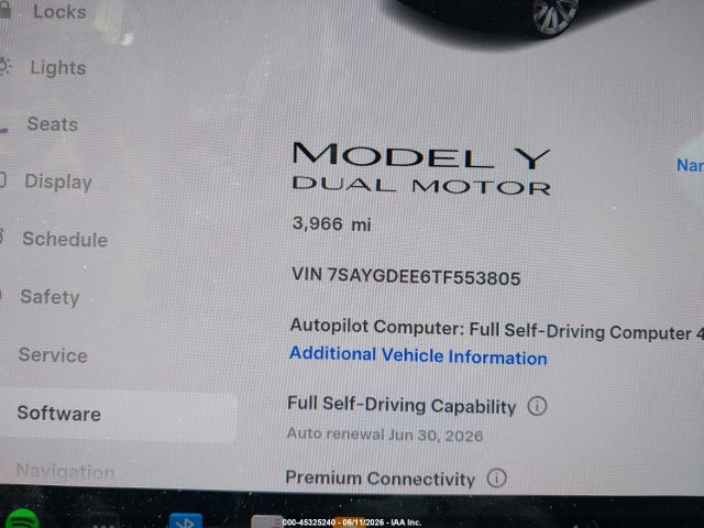 Продажа на аукционе авто 2026 Tesla Model Y All-wheel Drive/long Range Launch Series/premium All-wheel Drive, vin: 7SAYGDEE6TF553805, номер лота: 45325240