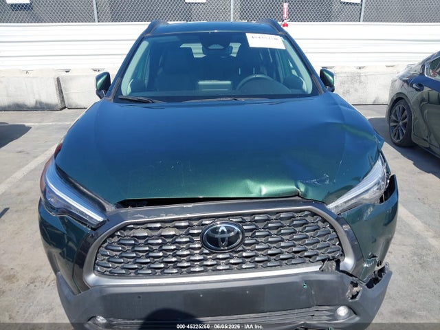 45325250 :رقم المزاد ، 7MUDAAAG5RV074126 vin ، 2024 Toyota Corolla Cross Xle مزاد بيع