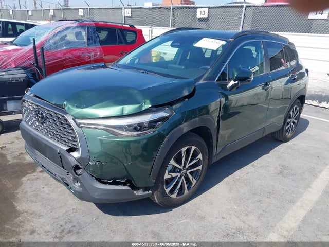 45325250 :رقم المزاد ، 7MUDAAAG5RV074126 vin ، 2024 Toyota Corolla Cross Xle مزاد بيع