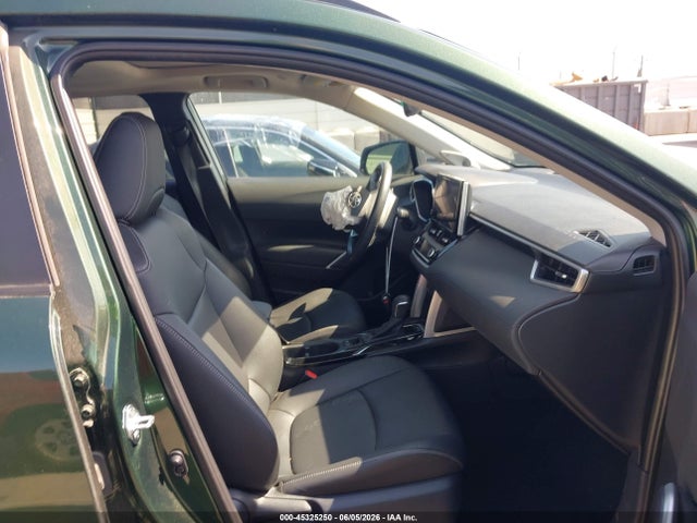 45325250 :رقم المزاد ، 7MUDAAAG5RV074126 vin ، 2024 Toyota Corolla Cross Xle مزاد بيع