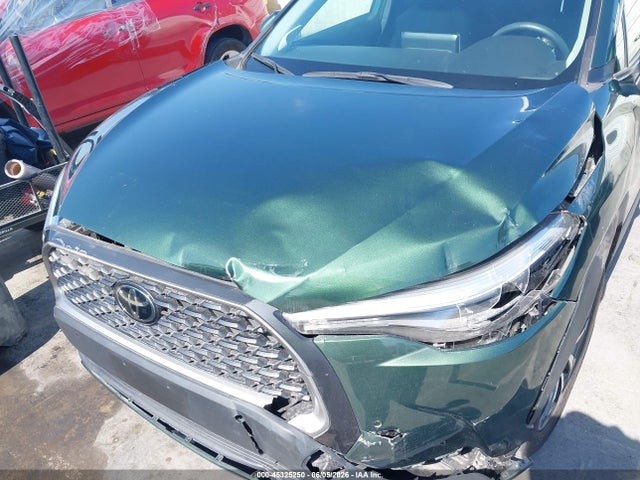 45325250 :رقم المزاد ، 7MUDAAAG5RV074126 vin ، 2024 Toyota Corolla Cross Xle مزاد بيع