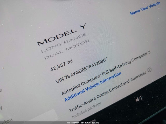2023 Tesla Model Y Awd/long Range Dual Motor All-wheel Drive მანქანა იყიდება აუქციონზე, vin: 7SAYGDEE7PA125907, აუქციონის ნომერი: 45325284