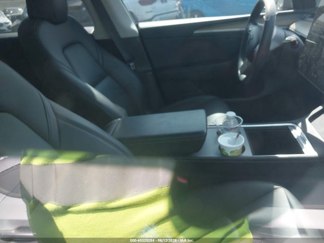 2023 Tesla Model Y Awd/long Range Dual Motor All-wheel Drive მანქანა იყიდება აუქციონზე, vin: 7SAYGDEE7PA125907, აუქციონის ნომერი: 45325284