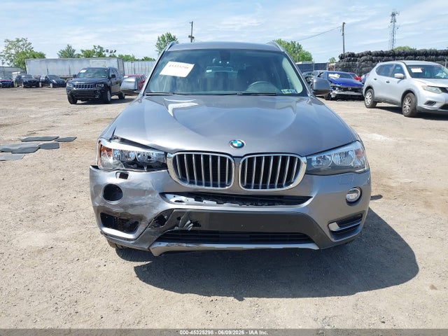 45325298 :رقم المزاد ، 5UXWX9C5XF0D44818 vin ، 2015 Bmw X3 Xdrive28i مزاد بيع